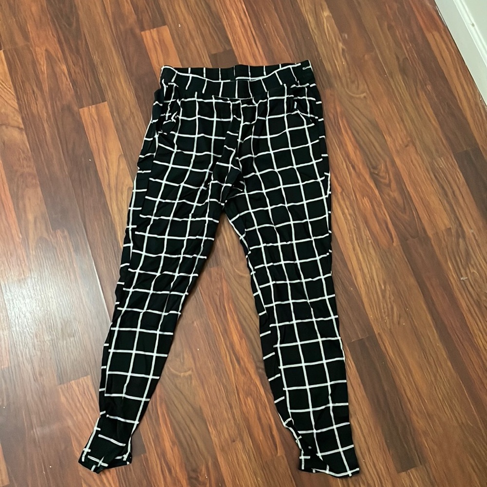 H&M Black and White Plaid Pants